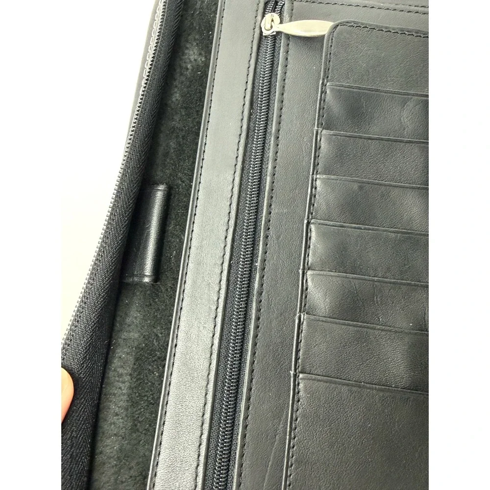 Franklin Covey Black Zip Around Planner Binder Organizer 1.5